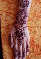 Kleine Henna-Münztechnik